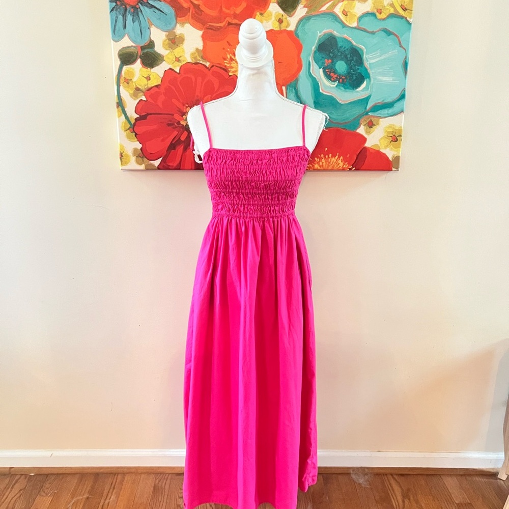 gap 𖤓 hot pink maxi dress.